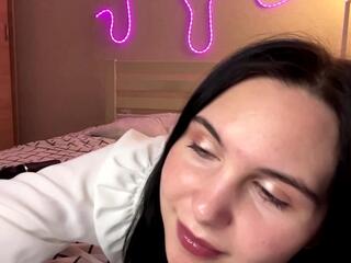 Bonny Fassino webcam model stream image