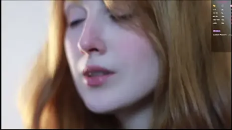 MiaMoon_ webcam model stream image