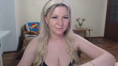 ParadiseAlina webcam model stream image