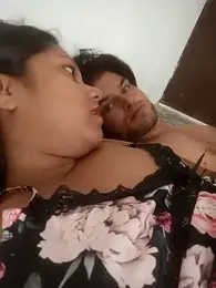 Indian_Coupless webcam model stream image