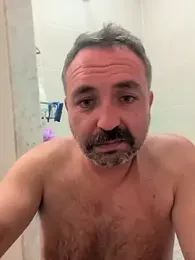 cloudymatt webcam model stream image