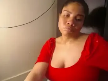 madelene webcam model stream image