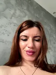 MayaMR webcam stripchat model stream image