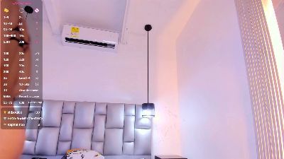 Karlie_Moore webcam model stream image