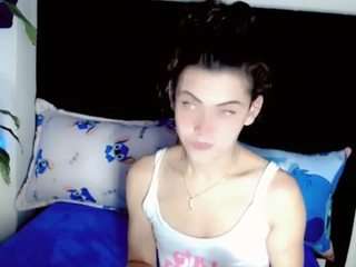 apriljades18 webcam model stream image