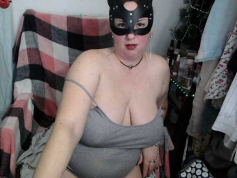 GoldenFisha webcam model stream image