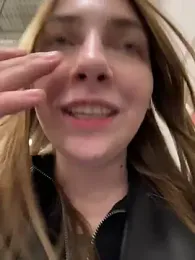 Sunny___Bunny webcam model stream image