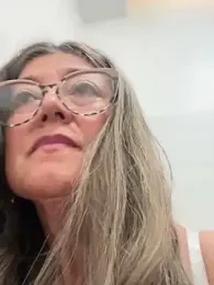 emma_tour webcam stripchat model stream image