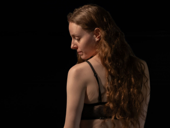 AnnaRosella webcam model stream image