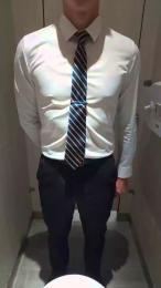 suitdogLsheers webcam model stream image