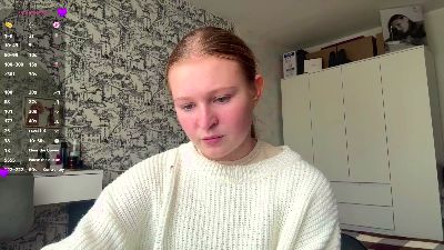 LoriaWheatly webcam model stream image