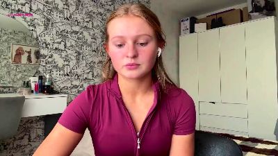 LoriaWheatly webcam model stream image