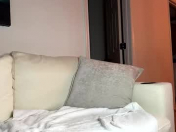 hotguylovesbush93 webcam model stream image