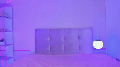 AliceMadnes webcam model stream image