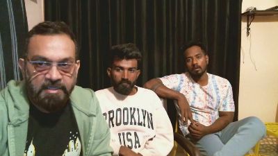 indian2000 webcam model stream image