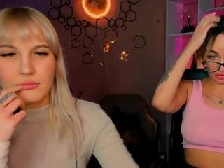 mia-winter webcam camsoda model stream image