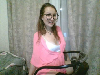 Yuliya333 webcam model stream image