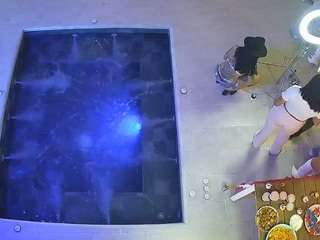 voyeurcam-casa-salsa-hottub-view webcam model stream image