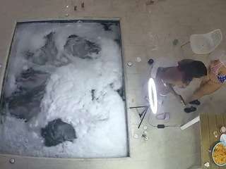 voyeurcam-casa-salsa-hottub-view webcam model stream image