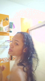 karla_santoro webcam model stream image