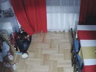 voyeurcam-julmodels-dining-2 webcam camsoda model stream image