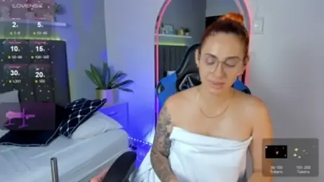 valeriia25_ webcam model stream image