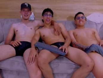 web_gammer_ webcam model stream image