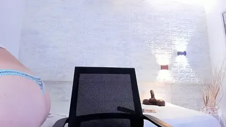 millie_brown21 webcam stripchat model stream image