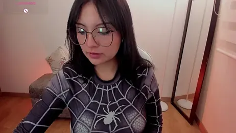 Hannya_moon webcam model stream image