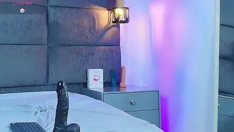 Slenna_Moon webcam model stream image