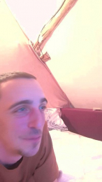 Hedonie webcam cam4 model stream image