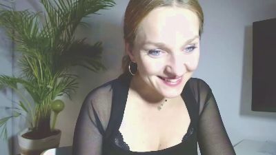 wildALICIA webcam model stream image