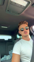 Takingshades webcam model stream image