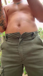 Takingshades webcam model stream image