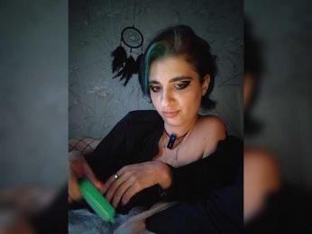 UntouchableSquirtWitch webcam bongacams model stream image