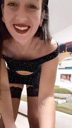 Myqueenfeet1900 webcam model stream image