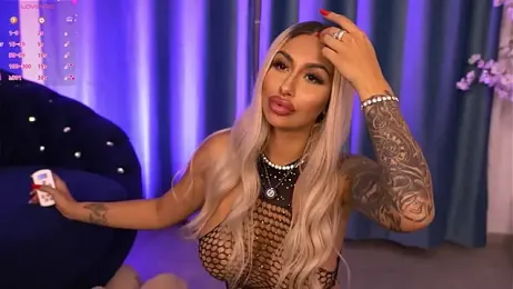 GoldenAmber webcam stripchat model stream image