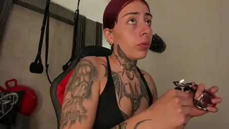 selene_red_ webcam model stream image