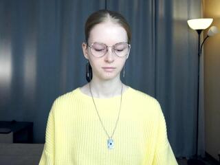 Floria Horita webcam model stream image