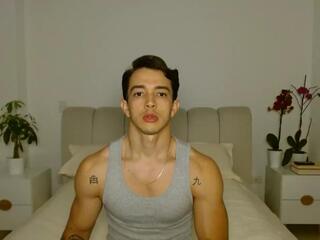 Fidelio Bertucci webcam flirt4free model stream image