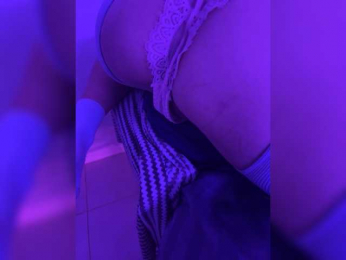 sextwix webcam bongacams model stream image