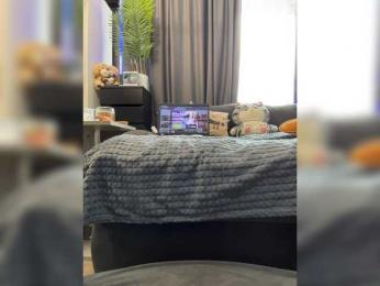cool-party webcam bongacams model stream image