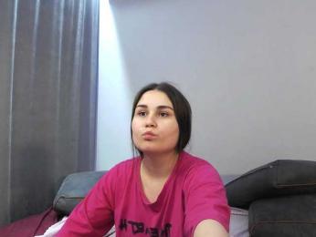 Lucy_Andrew webcam model stream image