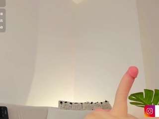 riley-pride webcam camsoda model stream image