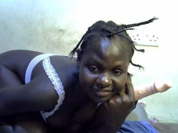 African-qeen1 webcam model stream image