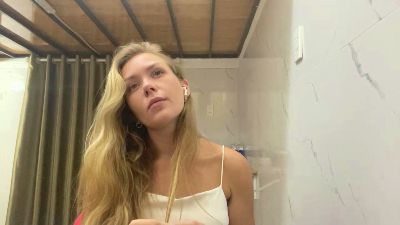 ChristaTolomeo webcam cam4 model stream image