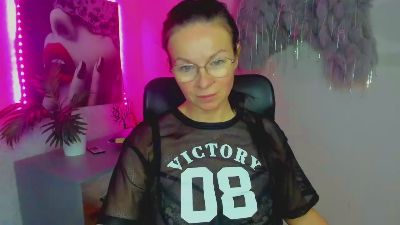 Helen_Wild webcam model stream image