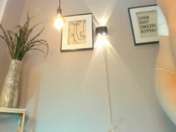 dulce__fiore07 webcam model stream image