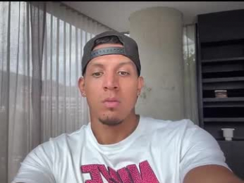 frank_heaven_shore webcam model stream image