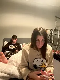 YoungCouple2007 webcam model stream image